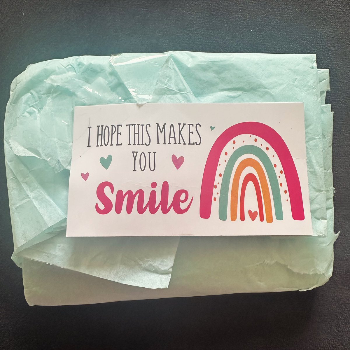 deargem's tweet photo. Today’s reason to smile………opening a parcel with this beautiful little note in it #Smile #PositiveCard #SpecialTouch #Note xxx https://t.co/f8kz5X1pJp