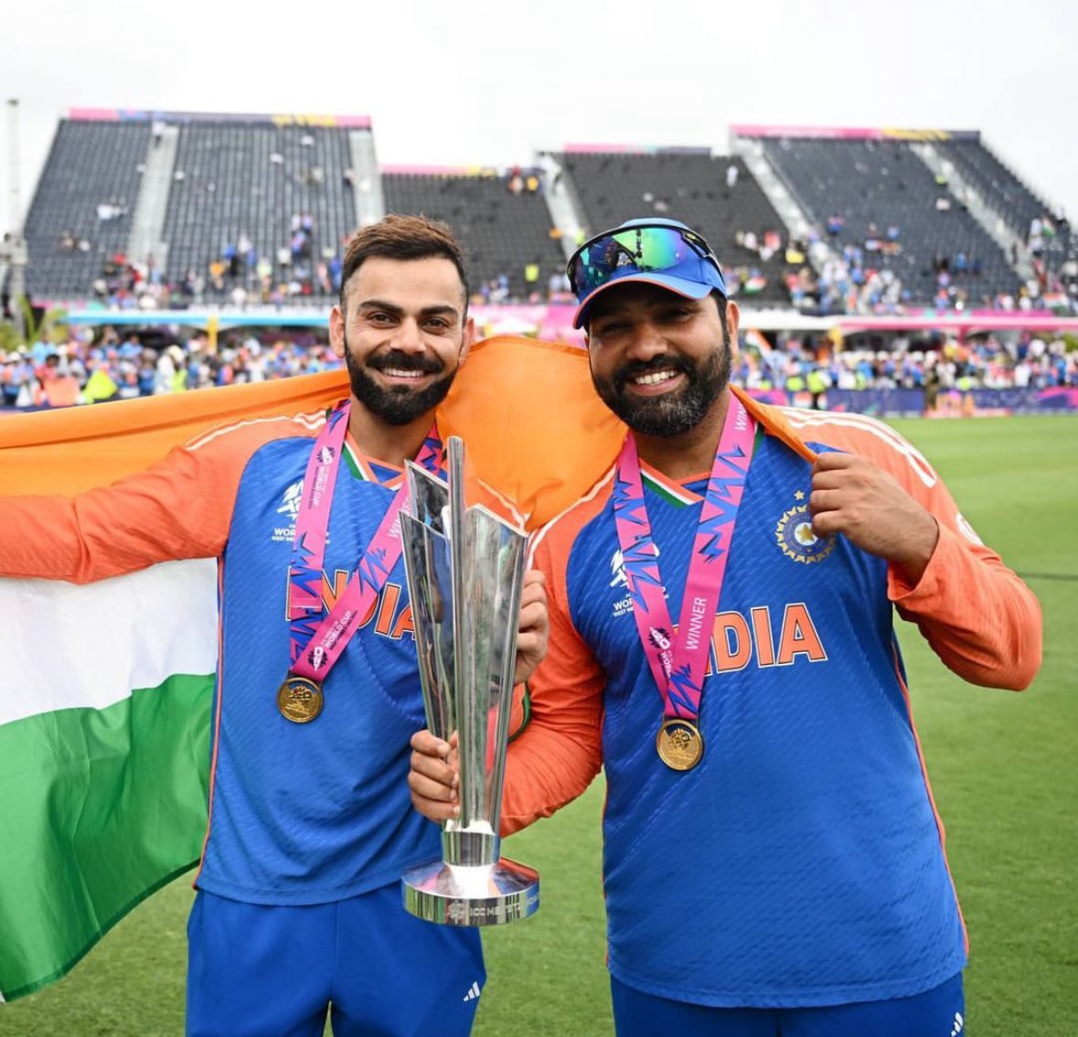 _Yogesh1711's tweet photo. शानदार विजय🇮🇳🚩
@BCCI @imVkohli @ImRo45 @hardikpandya7 @Jaspritbumrah93 
#T20WorldCup2024 #T20WorldCupFinal https://t.co/ZE7Qda5rFI