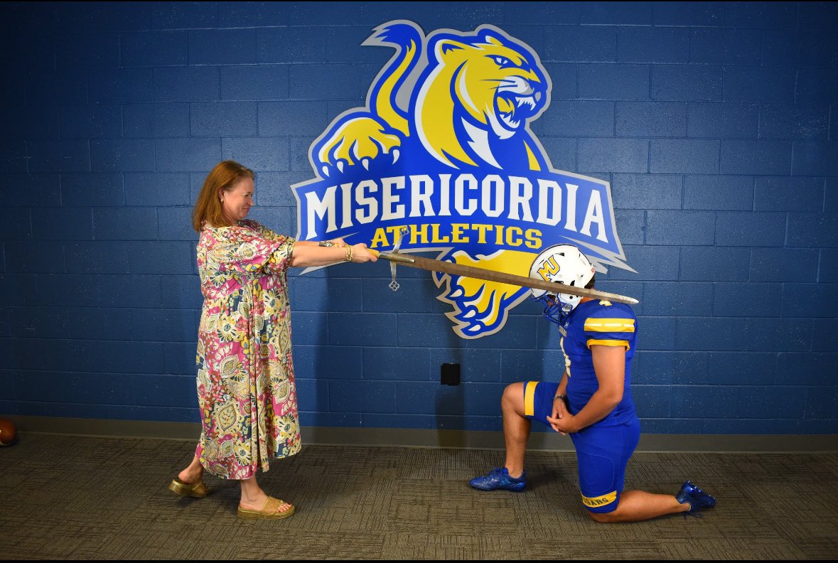 EthanBall25's tweet photo. Had a great time visiting @MUCougarsFB today! Thank you @JaretJystad for the invite and the hospitality.  It was awesome to learn about both the program and the school! 

@SESFootball @StEdsAthletics 

@EraPrep @Andy_Villamarzo @DanLaForestFB @SSAAFootball @FlaHSFootball @SBLiveFL @ESPNTop63 @CitrusGridiron @PrepRedzoneFL @Sunshinerecrui7 
@larryblustein @CenFLAPreps @TopPreps @MohrRecruiting @SWiltfong247 @on3 @On3Recruits @GregBiggins @Perroni247 @BrandonHuffman @Andrew_Ivins @CoachReedLive @ChadSimmons_ @JeremyO_Johnson @samspiegs @LukeStampini @MattClareRivals @adamgorney @TheCribSouthFLA @RivalsWoody @RivalsWardlaw @RivalsFriedman @RivalsDylanCC @in_huddle @PatBernadeau