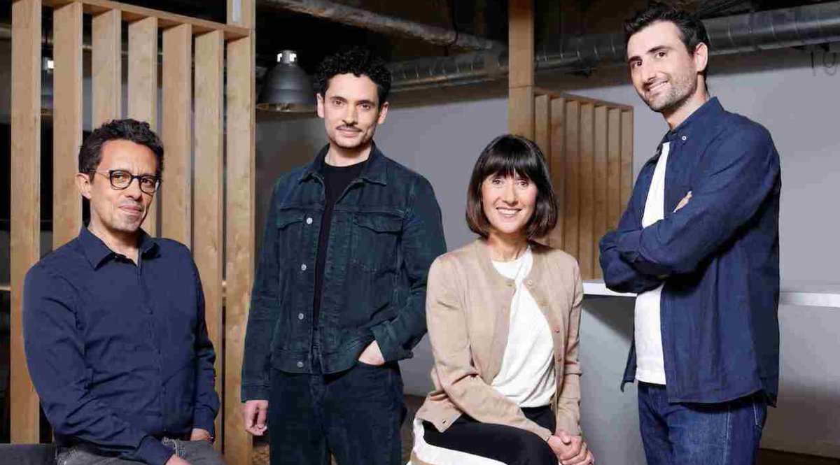 Mediasinfos's tweet image. #Screenline (La société de productions de fiction de @ALJ et @flussato) vient de signer un partenariat unique avec les auteurs #NicolasSlomka et #MatthieuRumani. Notre article est ici: mediasinfosblog.wordpress.com/2024/06/29/scr…