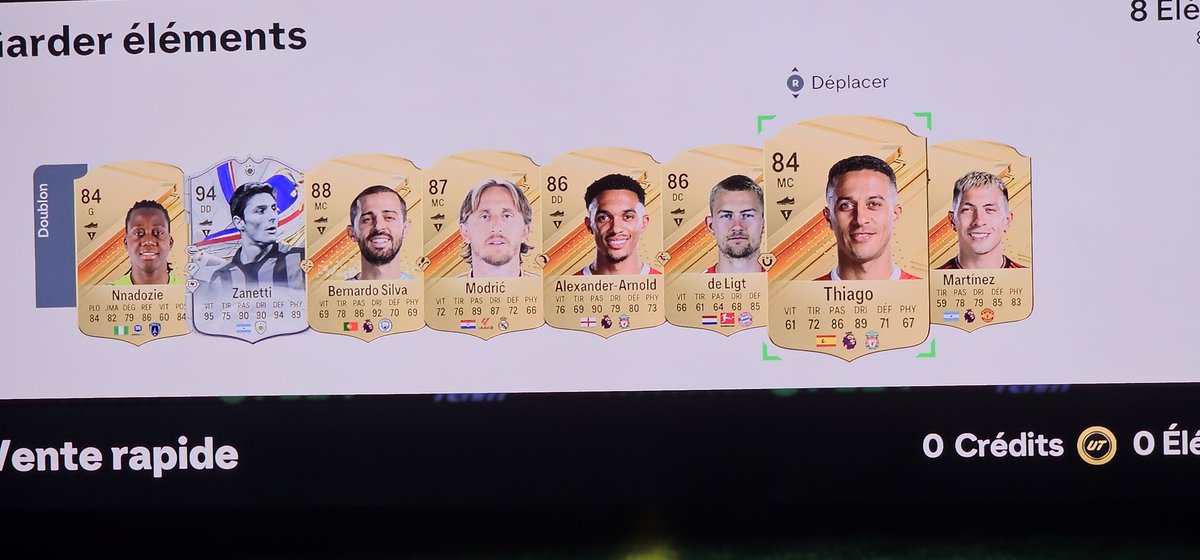 Cflorian02's tweet photo. Ça n'a pas changer ce jeux malgré plus de 1000 cartes mdr @EAFrance @easportsfcfr zanetti en doublon et mcmanaman eu 2 fois aussi en 2 jours.. c'est nimp https://t.co/ovzCgZdhON