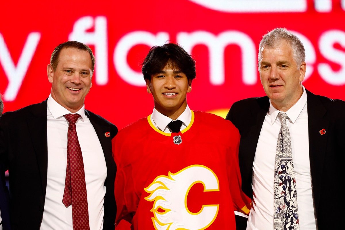 ZayneParekh's tweet image. C of Red. 🧡❤️