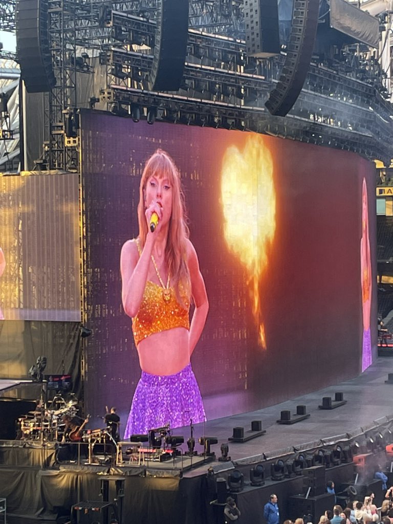 Niall Perrill tweet media