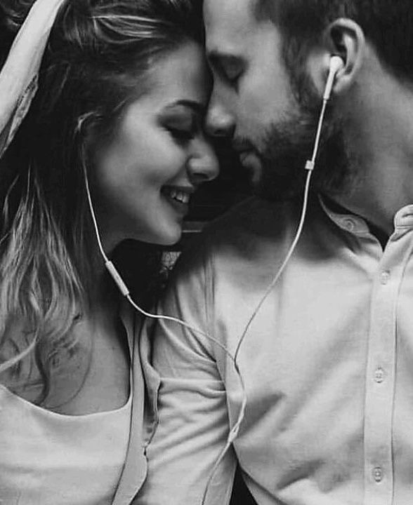 besitos8239's tweet photo. Abrazame tan cerca 
Hasta que sienta que
Nuestros corazones
Se besan.
🌹🔥👑💞💫 https://t.co/aUkhJ2VOZa