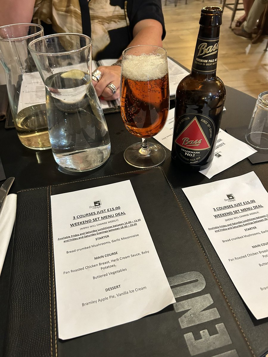 Stu thats all you get🇺🇸🏴󠁧󠁢󠁥󠁮󠁧󠁿 tweet media