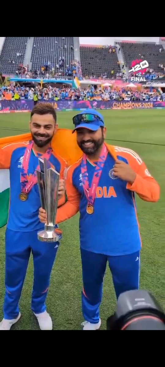 DK (@dineshkarthik) on Twitter photo What a way to finish
Two of the greatest ever to play
<a href="/imVkohli/">Virat Kohli</a>
<a href="/ImRo45/">Rohit Sharma</a>
What a grand farewell ending . Couldn't get better
❤️❤️❤️❤️❤️❤️
#T20WorldCup #ViratKohli #T20WorldCup2024 #RohitSharma𓃵 #CricketTwitter What a way to finish
Two of the greatest ever to play
<a href="/imVkohli/">Virat Kohli</a>
<a href="/ImRo45/">Rohit Sharma</a>
What a grand farewell ending . Couldn't get better
❤️❤️❤️❤️❤️❤️
#T20WorldCup #ViratKohli #T20WorldCup2024 #RohitSharma𓃵 #CricketTwitter