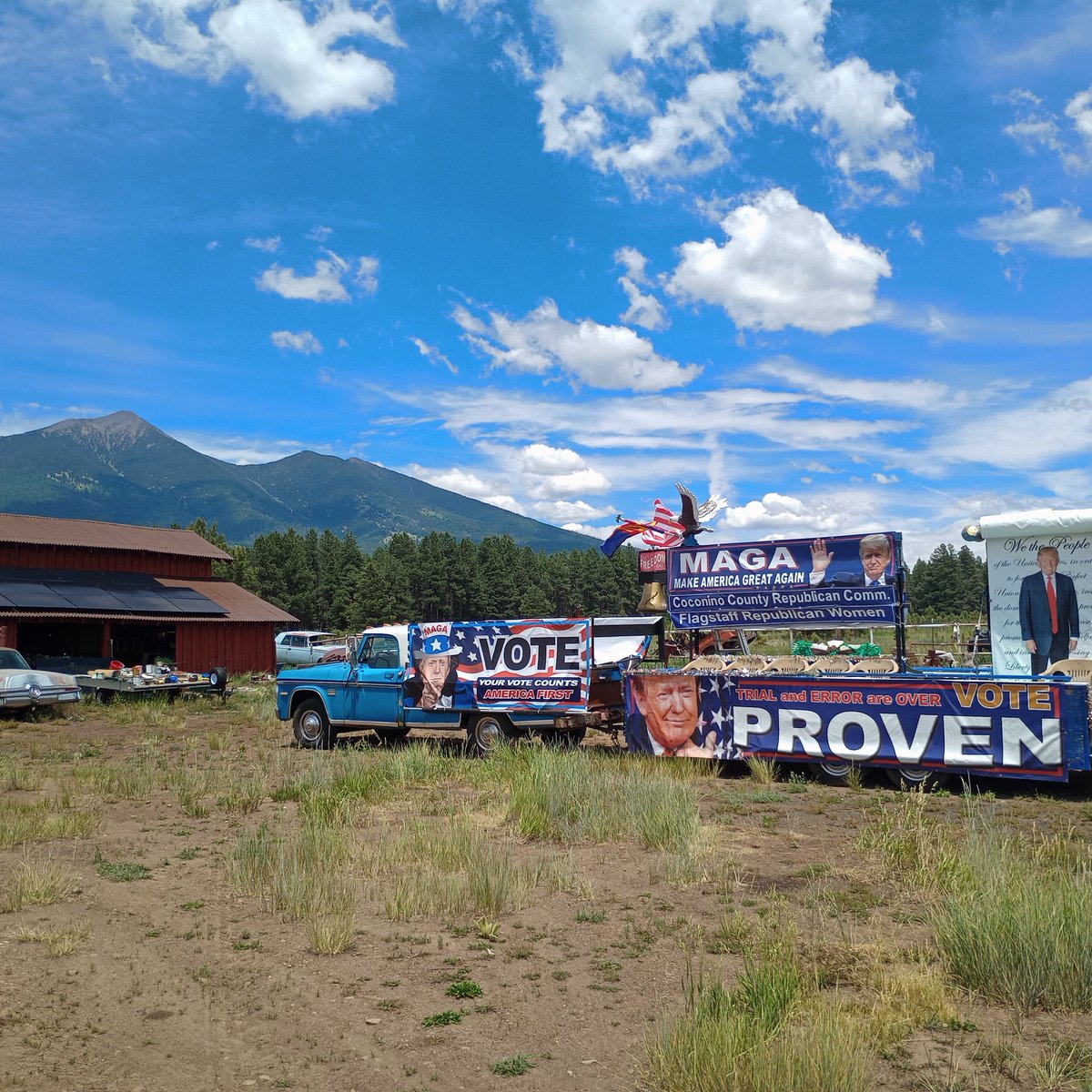 DoreenHoltje's tweet photo. ๐ Getting ready for the 4th of July parade this Thursday! Check out our amazing floatโit's going to be the highlight of the parade! @AZGOP @team Trump @trumpforce47 ๐บ๐ธโจ #4thofJuly #ParadePrep #BestFloat https://t.co/ITB7hwAFQj