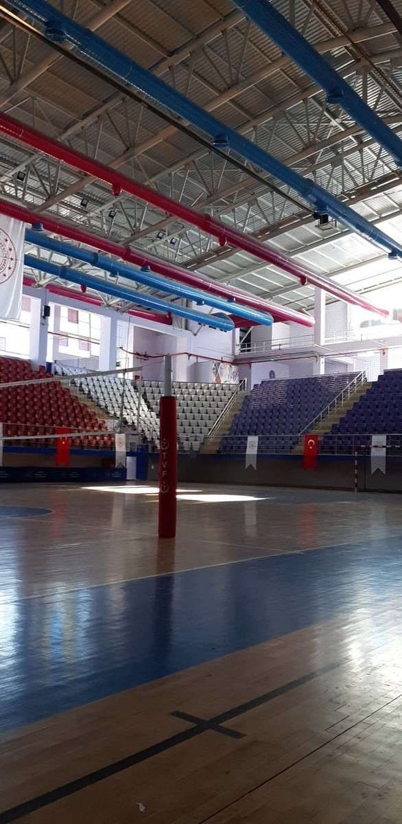 #My𝐔𝐀_𝔽𝕚𝕣𝕤𝕥𝕎𝕖𝕖𝕜

MUITO BOM, MEUS COLEGAS SÃO INCRÍVEIS, ESTOU TREINANDO PESADO PARA ACOMPANHAR O RITMO. 💪🏻🤩🥳