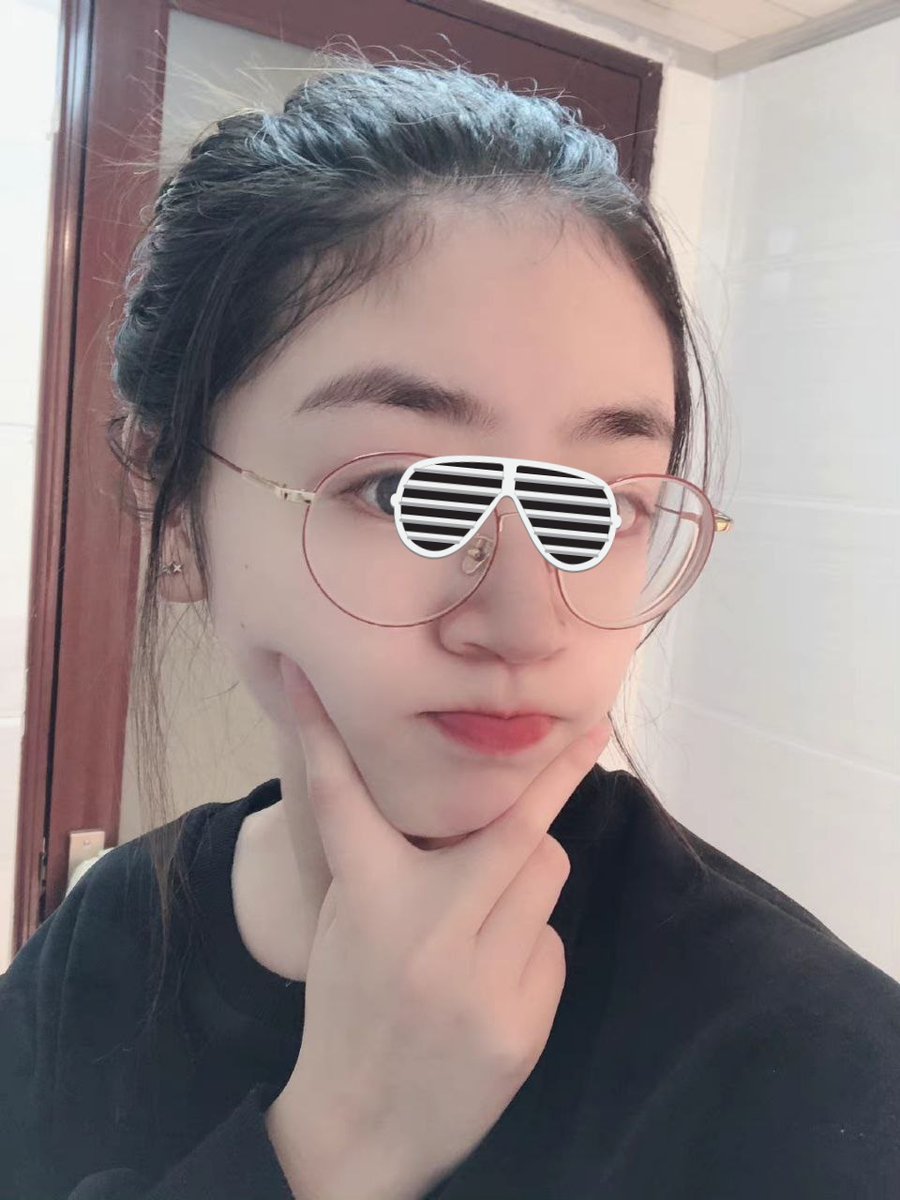 黄推福利内容 - 沈月的精彩图片 福利姬沈月分享的黄推图片2 - 网红私拍内容