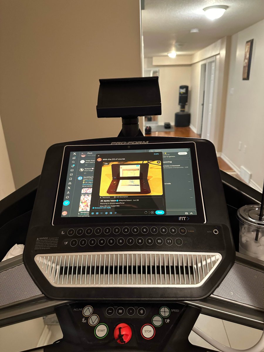 operagxofficial's tweet photo. with my treadmill https://t.co/jJw7nv0GoJ
