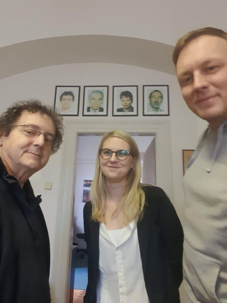 Od chvíle, kdy jsem přišel do Syndikátu novinářů, tak Adam Černý byl člověk, který nás ve snaze tu organizaci někam posunout a rozjet hodně podporoval. Moc jsem si ho vážil a bude nám i s jeho fun facty a bonmoty chybět ♥️