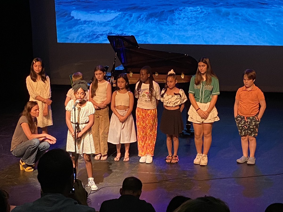 Leerlingen van de #MuziekschoolDiemen tonen hun muzikale talent in <a href="/TheaterDeOmval/">Theater de Omval</a>  bij het jaarlijkse slotconcert. #DaaromDiemen
