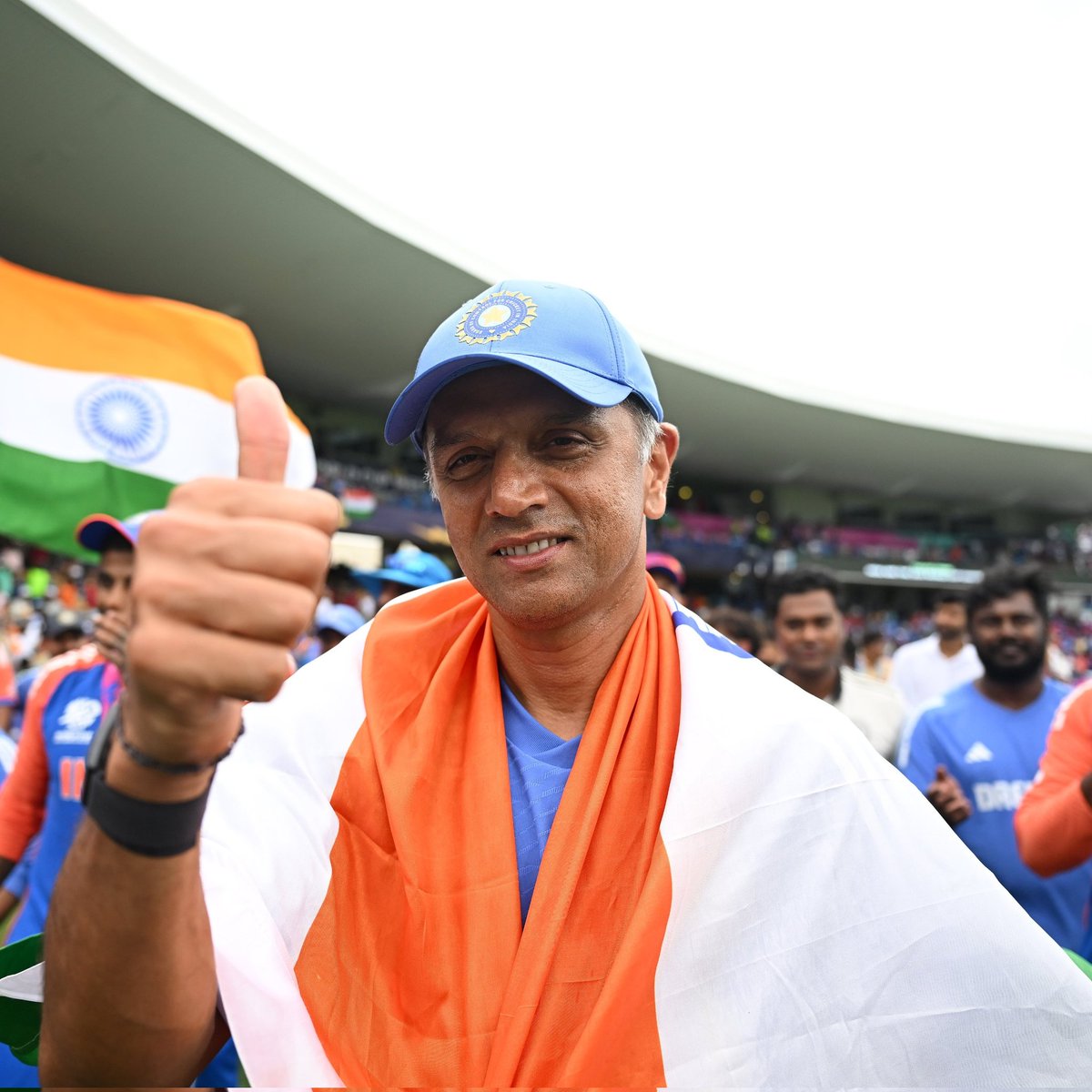 Trendulkar's tweet photo. The good thing about having finals on a Saturday is that you can continue scrolling through such pictures till Sunday morning. https://t.co/2UT3GP3aL3