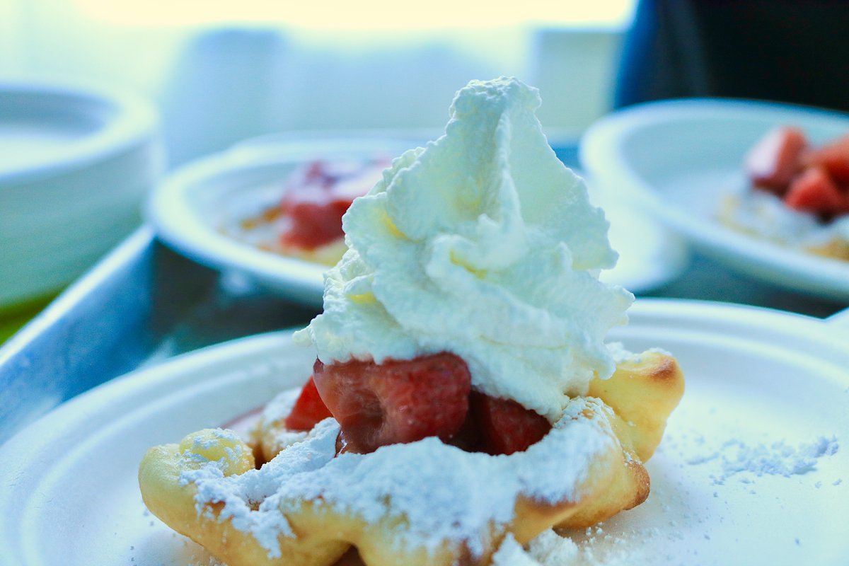 Sprinkle on some love...

Have you tuned in to hear from our guests this week on <a href="/FoodFarmsnChefs/">Food Farms & Chefs Podcast</a> Radio Show? 
Hear from <a href="/RebeccaFoxman/">Rebecca Foxman</a> of <a href="/foxandsonphilly/">Fox & Son Fair Foods</a> live from CDesignc.org's LEVERAGE event this year!

click the #LinkBelow 

Link:
foodfarmsnchefs.simplecast.com/episodes/this-…