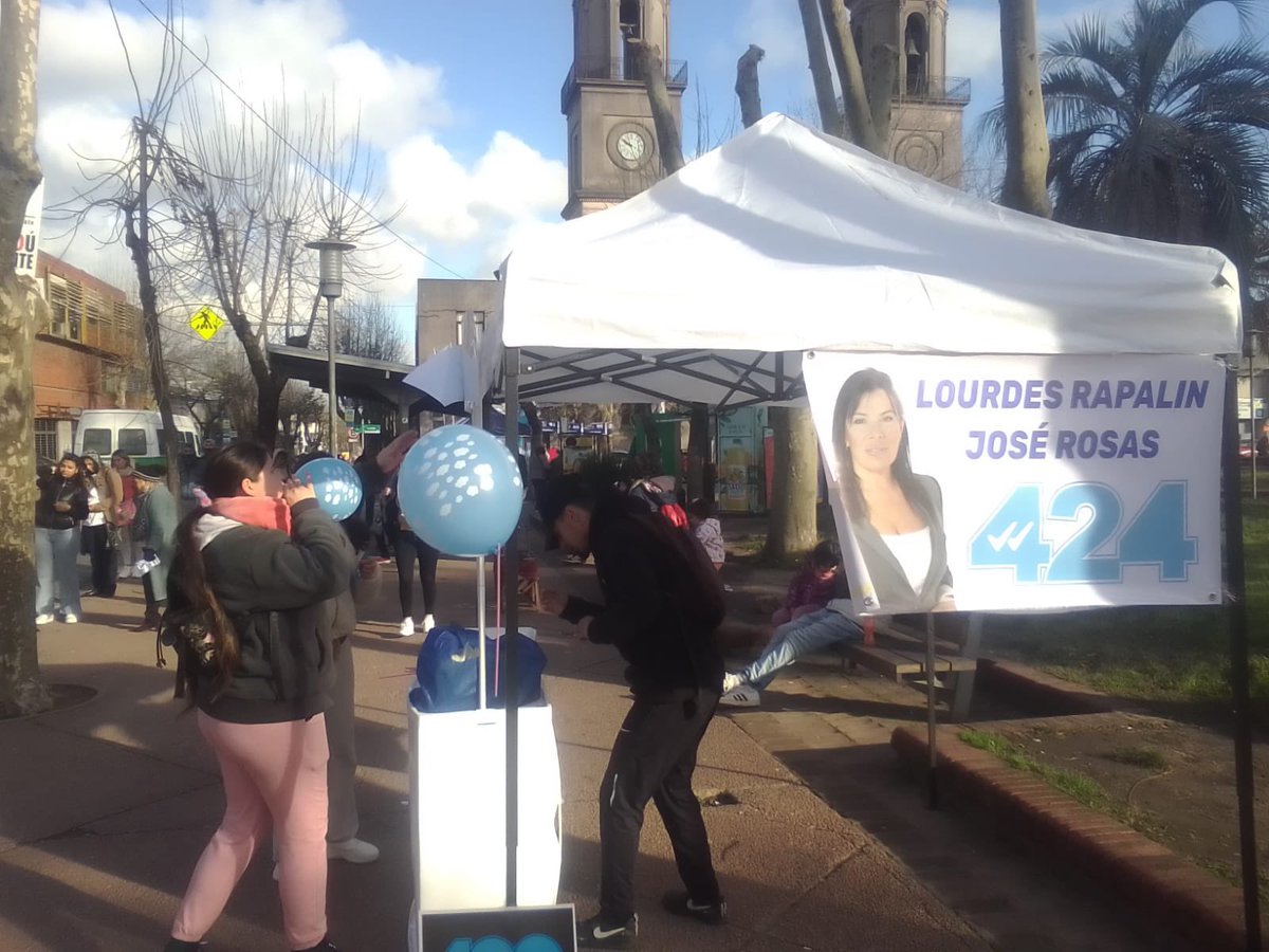 LourdesRapalin's tweet photo. Hoy ni el frío nos aleja de la militancia #Lista400 #Lista424
Mañana votamos @Lista400Canaria https://t.co/TrXUt2zNuw