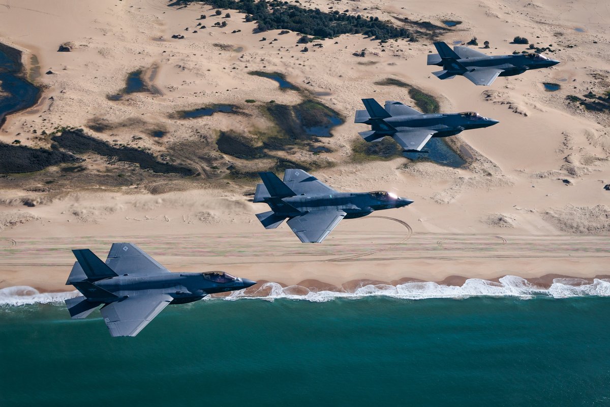 DefenceAust's tweet photo. Spot the NSW landmarks 👀 Two #AusAirForce F-35A Lightning II and two @USnavy F-35C Lightning II aircraft fly in formation over beautiful NSW landmarks. How many do you recognise? #YourADF https://t.co/SIx9kagUVI