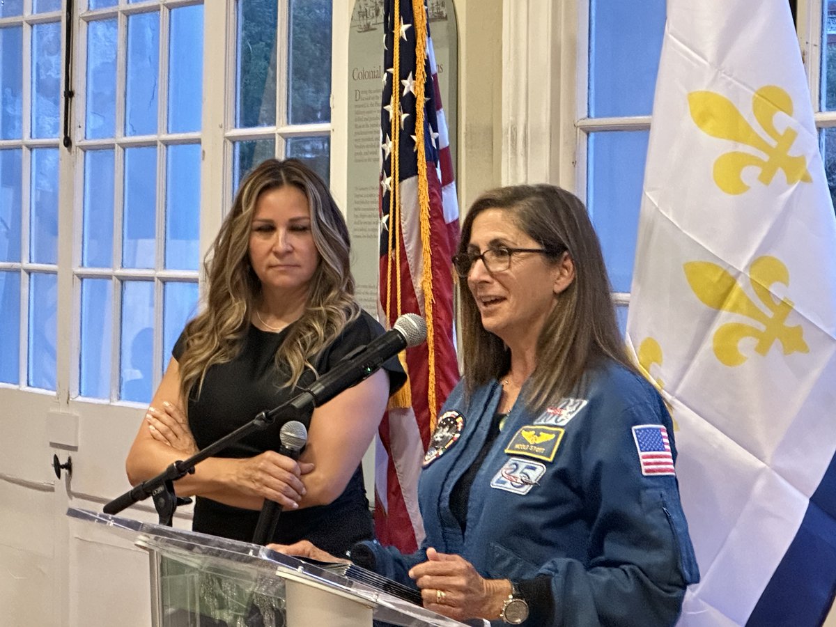 At the annual awards dinner for the Aerospace States Association in New Orleans, we got to hear from Christina Korp and Nicole Stott about how the aerospace community can do a better job of communicating and engaging with the general public.