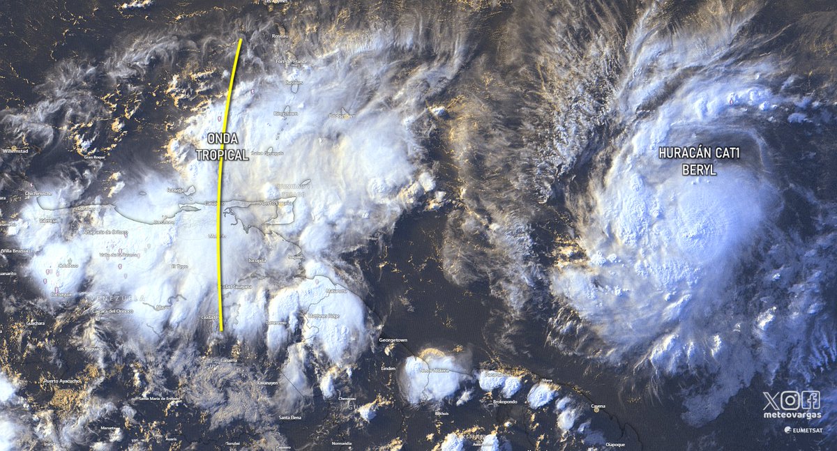 Meteovargas's tweet photo. #29Jun En una imagen, la decimoquinta onda tropical de la temporada sobre el este de Venezuela produciendo lluvias en varios estados del país y el Huracán BERYL a 1160 km al este-sureste de Barbados hacia donde estará avanzando progresivamente. Los pronósticos de ambos sistemas pueden revisarlos en mis publicaciones anteriores.