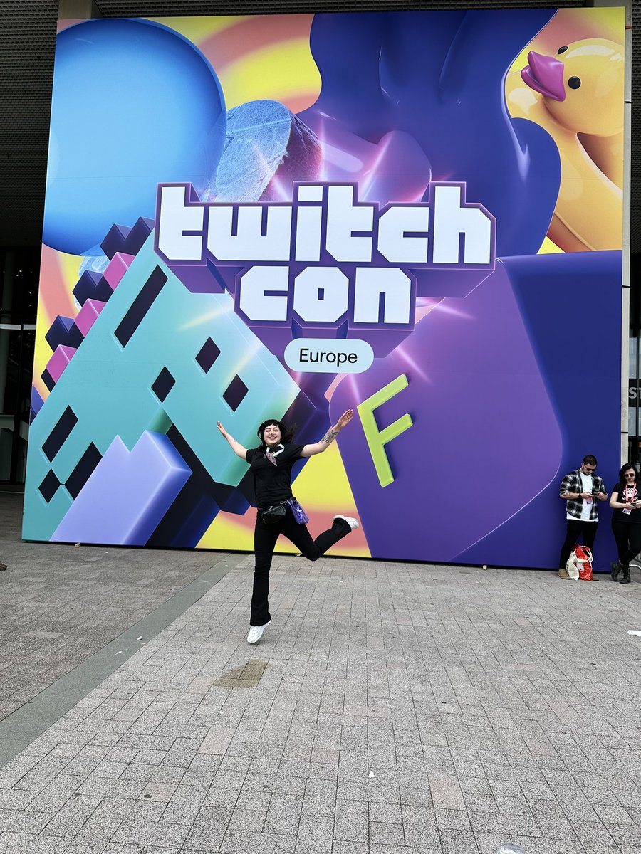 Ciwiel 🐼 tweet media