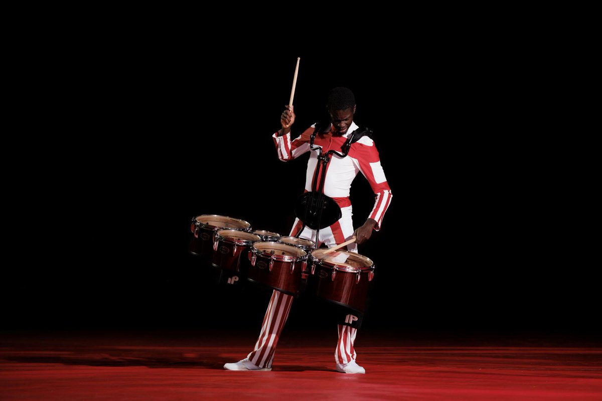 Bluecoats's tweet photo. A huge thanks as always to our incredible Performance Partners who've helped us bring Change Is Everything to life. 🟥

Costuming made possible by @stanburyuniform

Flags &amp; Digital Scenery made possible by @DPGPerforms https://t.co/y9vOPMXVIi