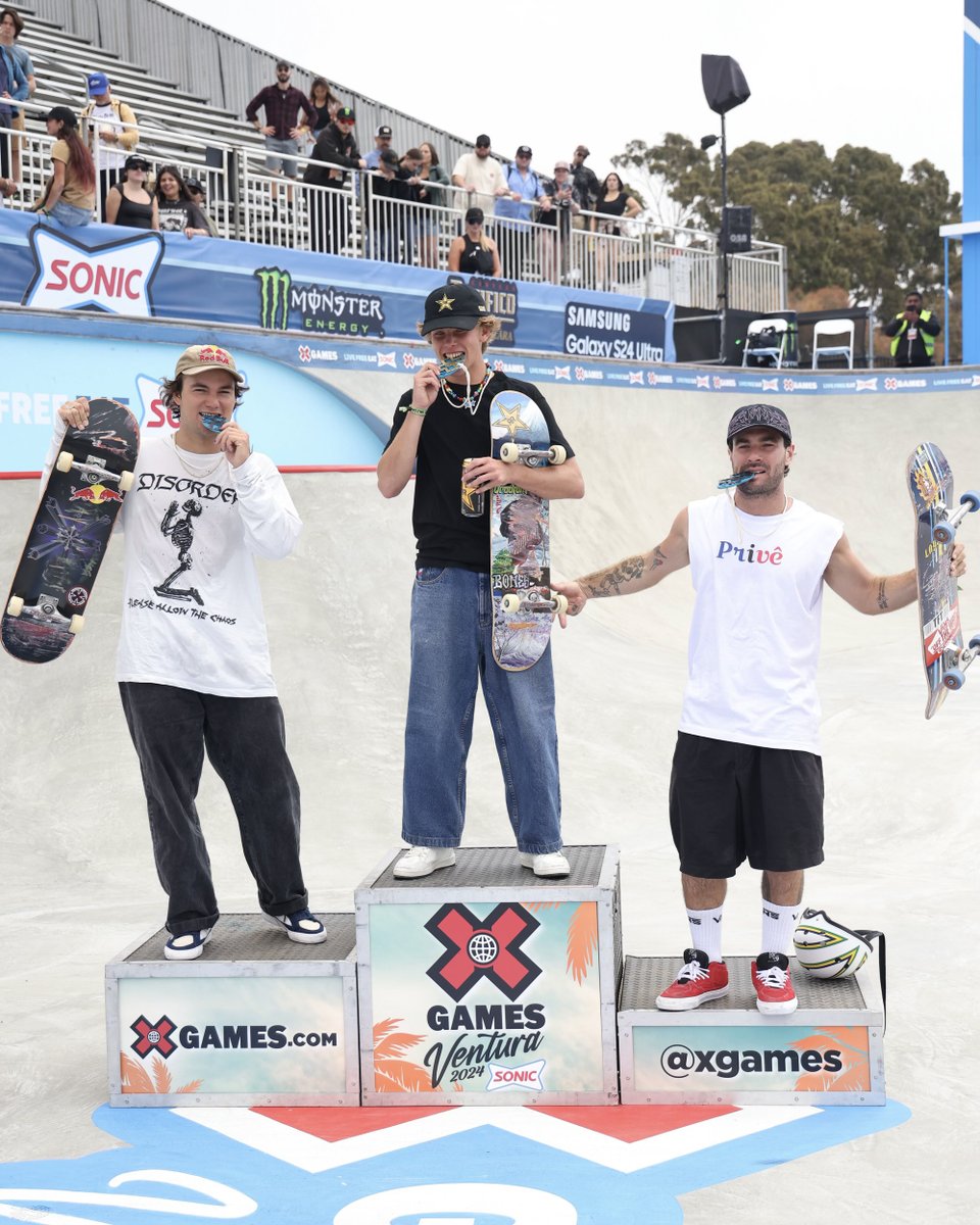 XGames's tweet photo. SONIC Men’s Skateboard Park Podium!
🥇: @keegan__palmer
🥈: @AlexSorgenteSK8
🥉: @pedrobarrossk8
#XGamesVentura 2024

@sonicdrivein https://t.co/TxPSU54s6D