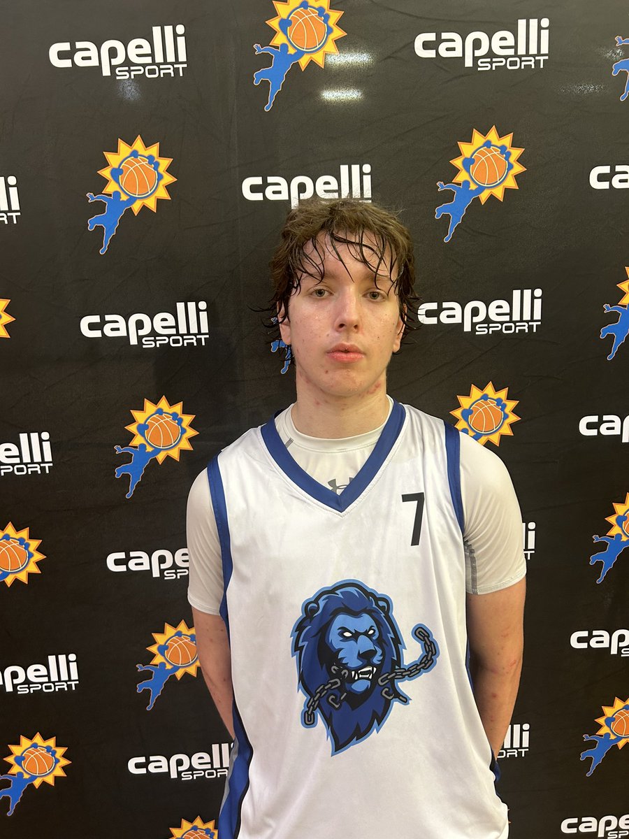 BIG SH🏀TS tweet media