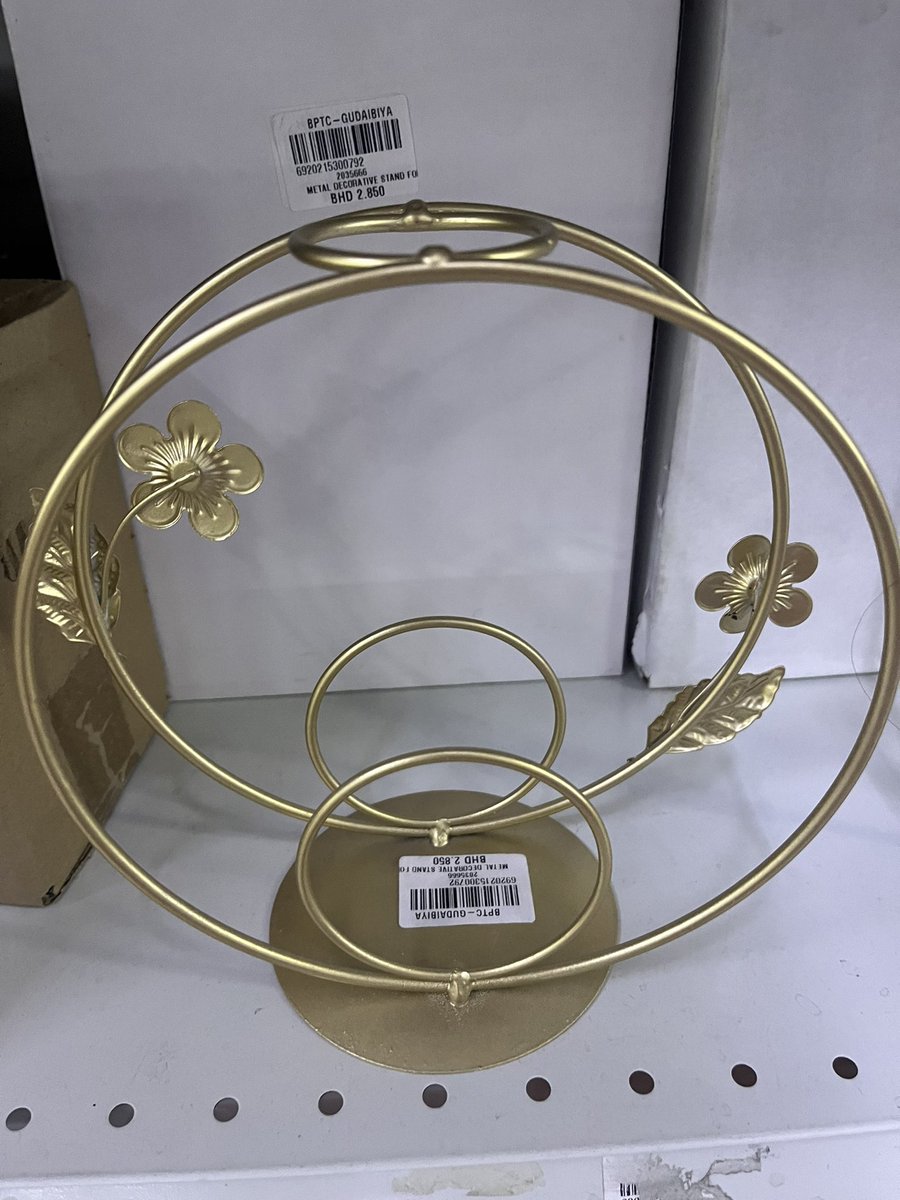 copper_expert's tweet image. Brass coating candle stand #candlestand #copperexpert #bahrain #india #handmadewithlove #weddinggift #festivalfashion