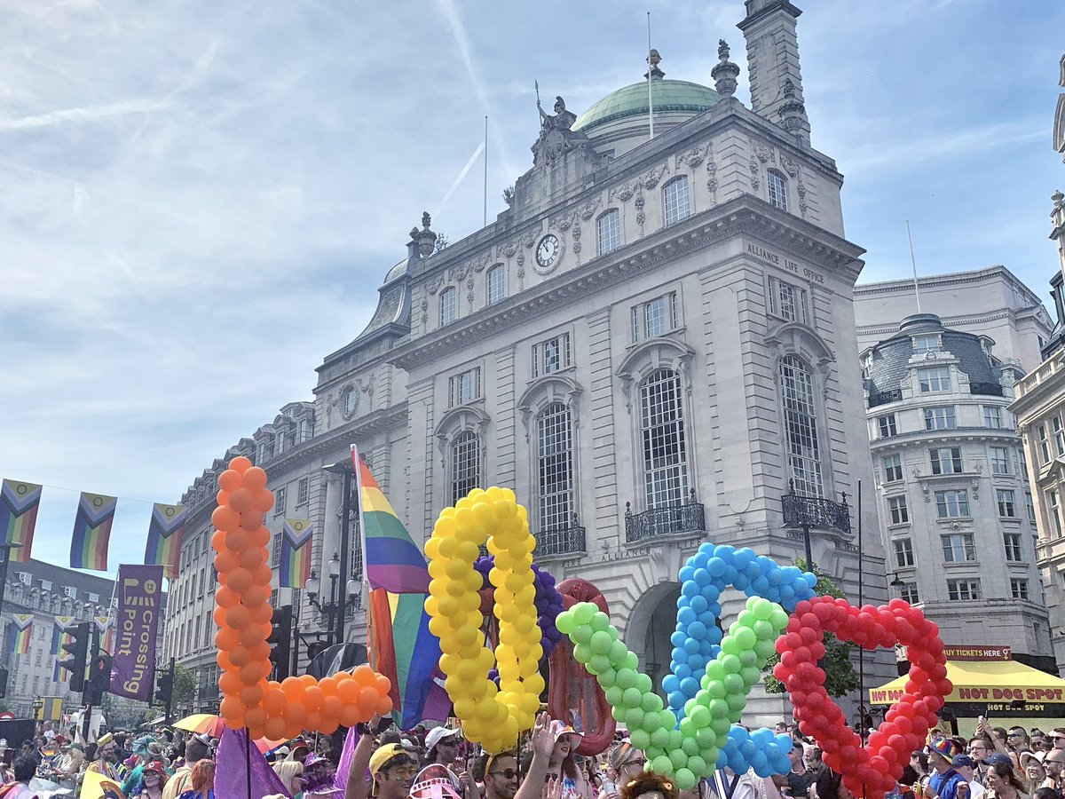 🏳️‍🌈🧪🫶👨🏽‍🚀🏳️‍⚧️ A truly special and memorable experience joining in the <a href="/royalsociety/">The Royal Society</a>’s first Pride! <a href="/PrideInLondon/">Pride in London</a> #WeAreEverywhere #Pride2024 #SupportingSciencewithPride #STEM
🚀💉🦠🛰️🧬🐢🔬🔋🪐🧫🔭🧮

❤️🧡💛💚🩵💙💜🤎🖤🩵🩷🤍