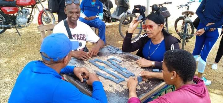 #Chambas ya está en “#ModoVerano”. #LatirAvileño rchambas.blogspot.com/2024/06/chamba…