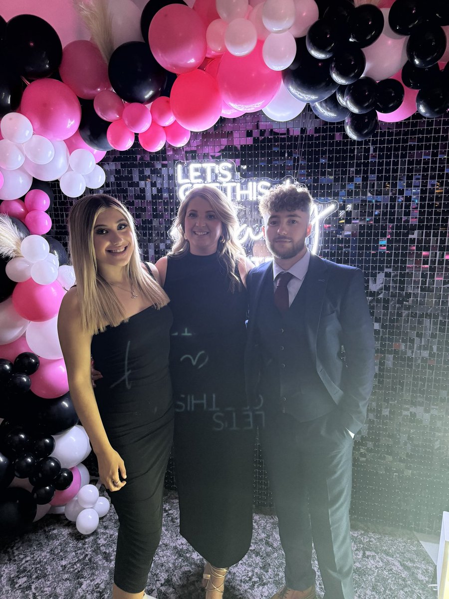A rare chance to get dressed up with these two Proudest mum always 🥰