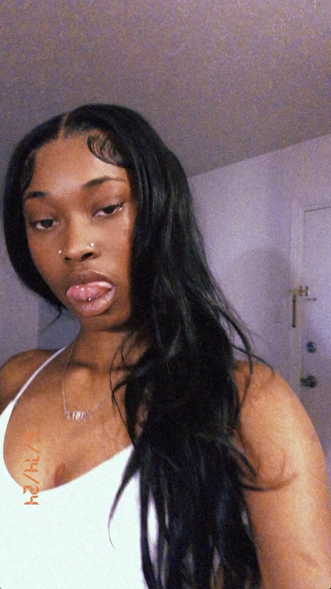 prettymeatl's tweet photo. It’s better when you suck it for your pleasure 😩 https://t.co/7A0yLWZuQi