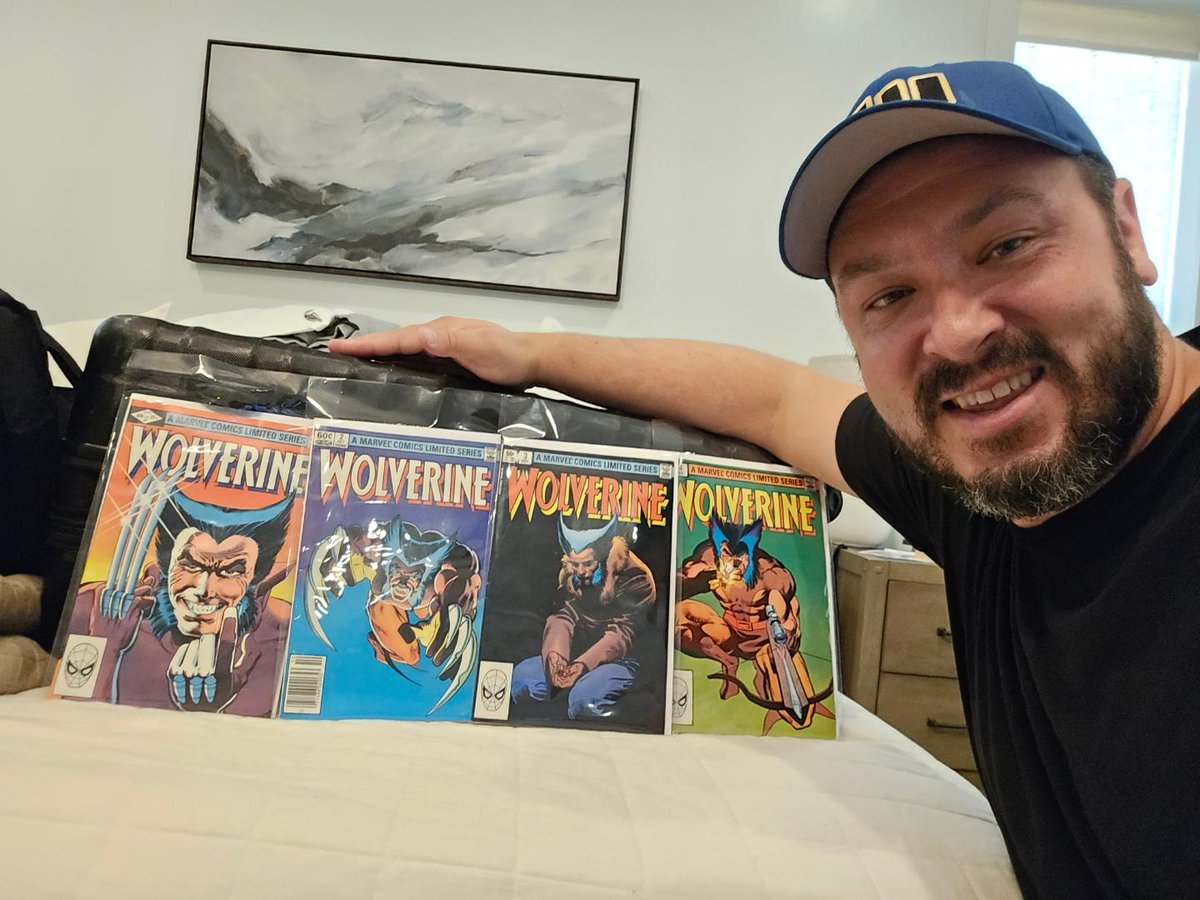 JustinFreeves's tweet image. I just finally acquired these via Ebay today! Thank you for your #robservations keeping my passion for comics at an all time high man!