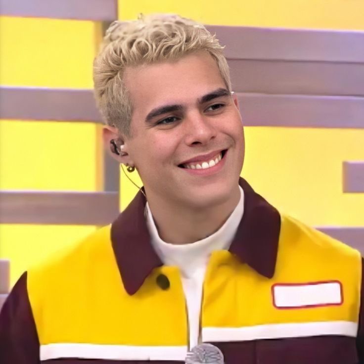 Hola, soy rayra de brasil, tengo 23 años. Me inspira mucho saber lo mucho que lograste con tu humildad, simpatía y amor. Que orgullosa estoy de ti mi amor, siempre estaré aquí apoyándote, te amo te amo te amo 🥰🇧🇷👽

#OlimpiadasChuleria 
INTEGRACIÓN X ZAB <a href="/zabdiel1344/">Zabdiel De Jesús</a>