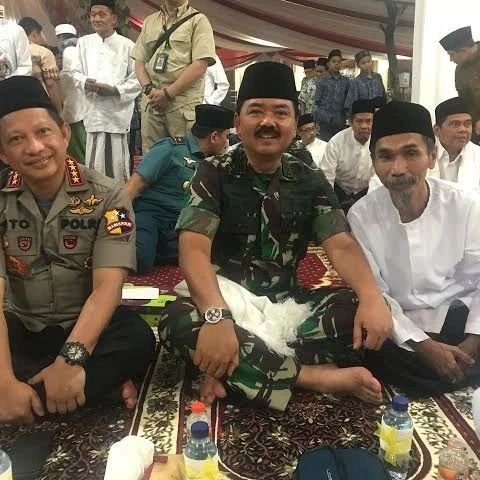 🤭🤣🤣🤣 jejak si teflon ...

Assalamulaikum pagi gaes ....😄👉☕