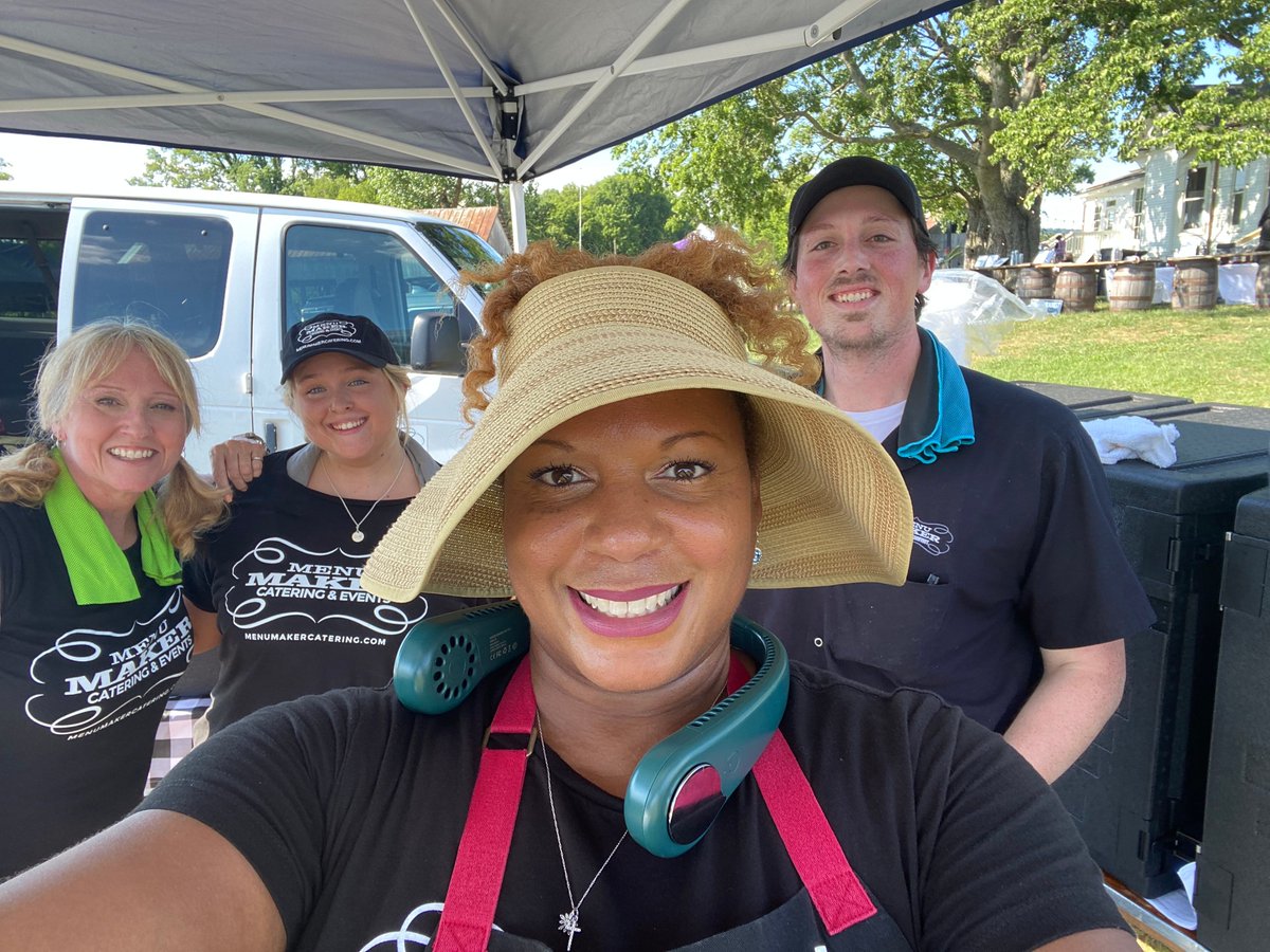 MenuMakerCaters's tweet image. Having fun at the Blackberry Jam Festival