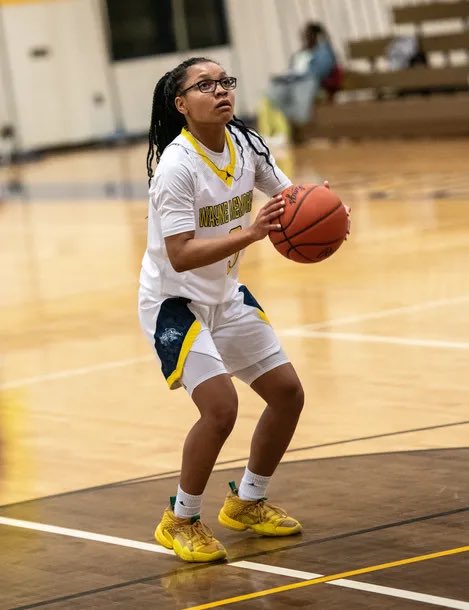 IN NATION NEWS......Ultra Quick Pg Mariah Cross was just offered a full ride scholarship from Temple University.....

#Toughastheycome
#MilitantMidget