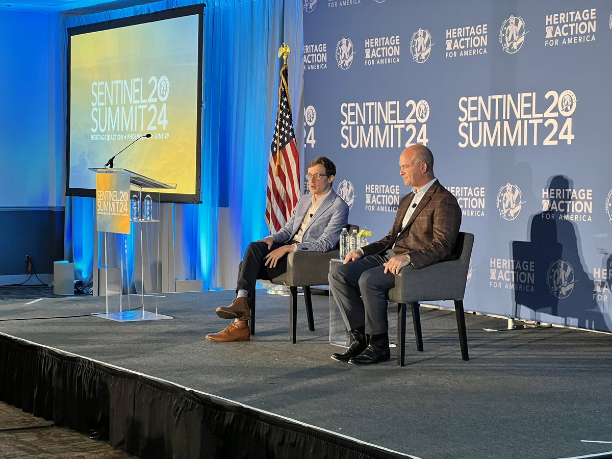 ryanlwalker's tweet photo. What an incredible Saturday, joining @Heritage_Action Sentinels and @KevinRobertsTX in Phoenix to talk about the pressing issues of this country.
Proud to be a part of Sentinel Nation! https://t.co/0TQo8T4WIx