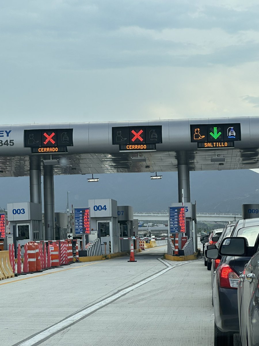 Tuiterosmx's tweet photo. @autopistasalmty Y luego??? https://t.co/00Aynbo8JL