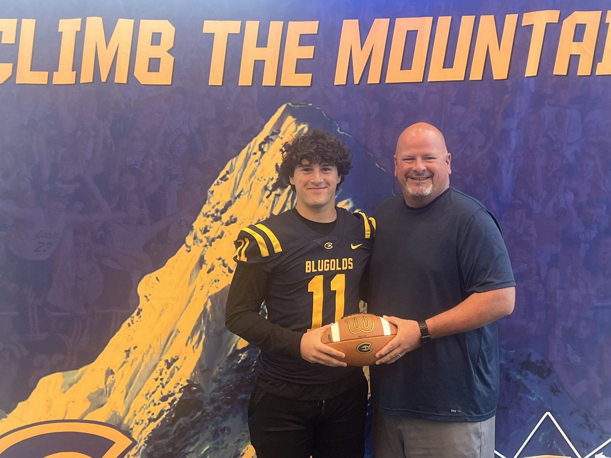 #AGTG  After a great visit and conversation with <a href="/CoachE_Blugolds/">Rob Erickson</a> I am excited to receive a committable offer to play for  <a href="/UWECFootball/">Blugold Football</a> 

#ctm 

<a href="/CoachHoreniDGN/">DGN Football</a> <a href="/CoachCroci54/">Josh Croci</a> <a href="/CoachGuerrieri/">CoachDGuerrieri</a> <a href="/CoachHoover9/">Tim Hoover</a> <a href="/CoachDeavPuck/">Deav Puck</a> <a href="/CoachGrayvold/">Brady Grayvold</a> <a href="/nexgenscouting/">Keith Smilie</a> <a href="/EDGYTIM/">Timothy “EDGYTIM” OHalloran</a> <a href="/JordanWesty1/">Jordan Westerkamp</a>