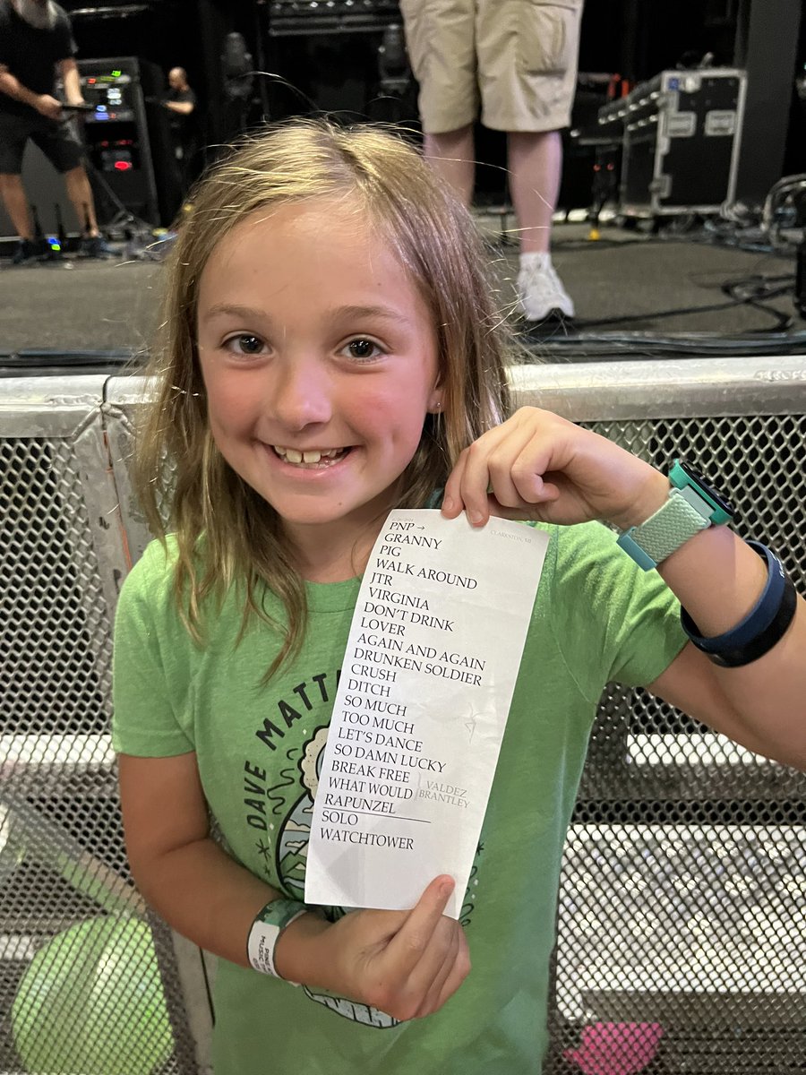 game7nod's tweet photo. Jojo’s first #DMB show 6.26.24 at #PineKnob. #seeyouontheroad #dmb2024 #dmbgorgecrew #whyiam https://t.co/PfzBYKuApH