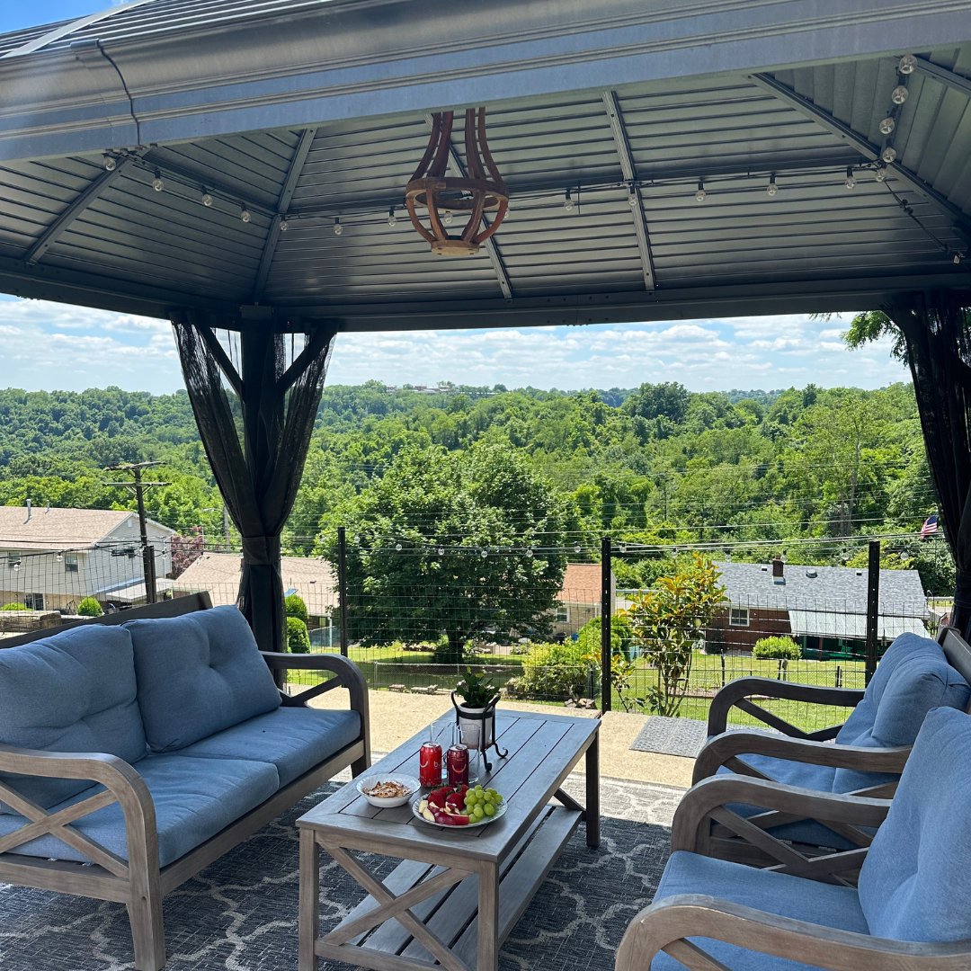 ShelterLogic's tweet image. Weekend vibes: Gazebo, snacks, and good times in the backyard! 🍹🌳 Find your perfect Gazebo through the link in our bio!
bit.ly/3PLvskx

#Shelterlogic #Sojaggazebo #WeekendSetup #BackyardFun #GazeboChill