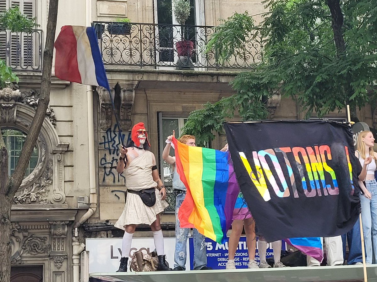 Pluriel Gay (@plurielgay) on Twitter photo 