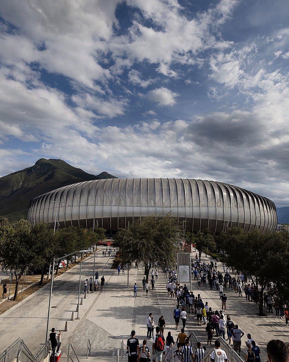 MonterreyFWC26's tweet photo. ¡Felices 79 años de historia, Club de Futbol Monterrey! Nos vemos muy pronto en la sede mundialista. 😍⚽️

#SomosMonterrey #Somos26 https://t.co/QPsbrIGWZl