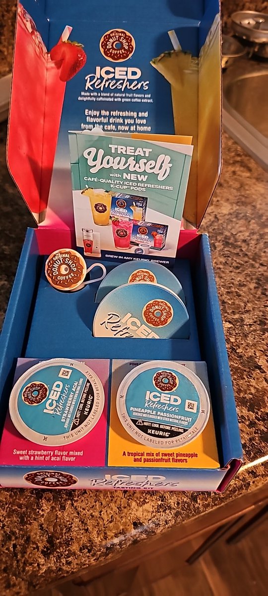 AfricanViol3ts's tweet image. So refreshing. Head over to your nearest Walmart to pick up Iced Refreshers by Keurig
#WMTRefreshersAtHome #GRATSY