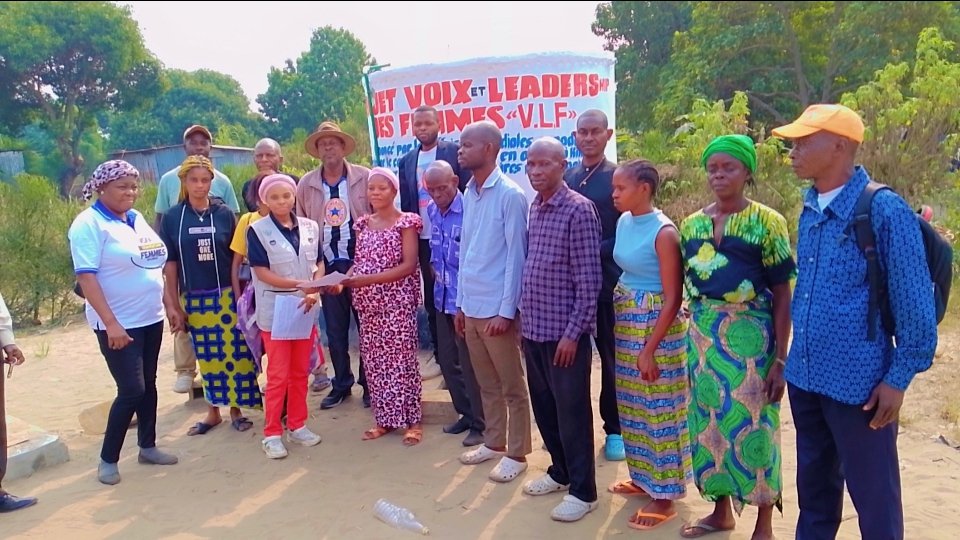 FspdRdc's tweet image. #happningNow Ce samedi 29/06/ 2024 dans le cadre du projet @VlfCongo financé par les Affaires mondiale Canada, exécuté par le @CarterCenter et mise en œuvre par L'ONG DH FSPD à 
Kinshasa dans la commune de la N'SELE au quartier BUMA, l'équipe de la FSPD à effectuer une descente