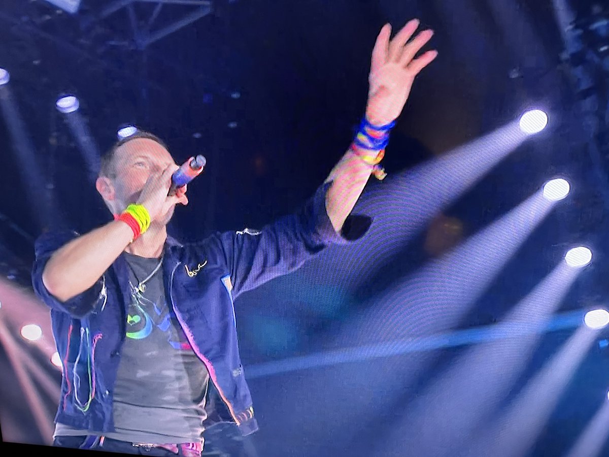 Chris Martin is the biggest nerd on Earth, but let’s hear it for nerds. Let’s hear it for people who are unashamedly themselves, kind and empathetic and inclusive. In a sundered world, I’d rather be on his plane than on that of the gowls here. <a href="/coldplay/">Coldplay</a> #Glastonbury2024