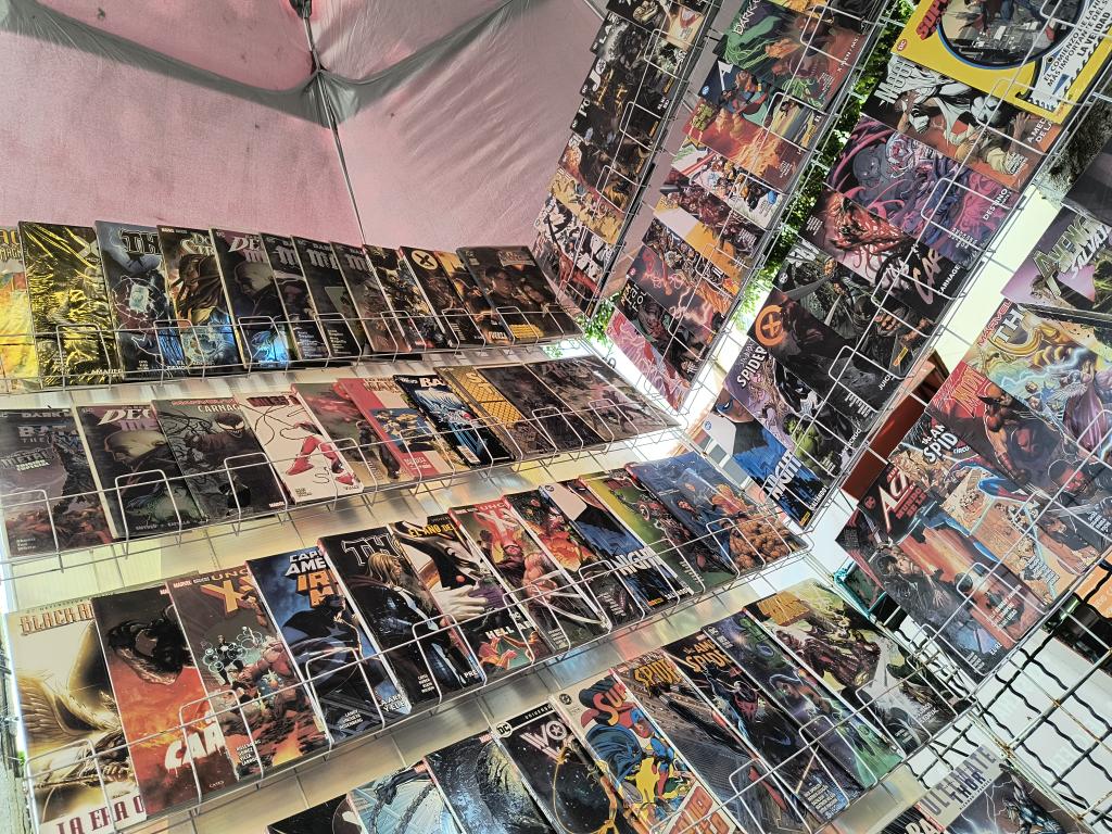 DComicShop1's tweet photo. Como todos los sábados ya listos para atenderlos!!! Hoy hasta las 5pm
#compra #venta y #cambio 
#comics #comicsenespañol #vintages
Nos ubicamos a espaldas del metro portales dirección tasqueña. En Antillas y santacruz, Alcaldía Benito Juárez. https://t.co/iGdF6trkFA