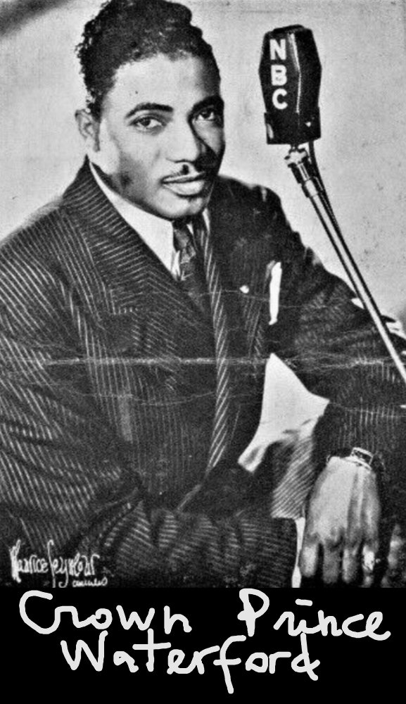 Hakkiles34's tweet photo. CROWN PRINCE WATERFORD 💎 (1916-2007)
Solomon Charles Waterford
🇱🇷 sing. 🎤
Rel. Art.: Pete Johns. , Ch. Christian, Andy Kirk, Jay McShann
Y. A.: 40s-50s 
{#Jonesboro, #CraigheadCounty #Arkansas/Arkans. blues &amp; jazz}

"Eatin' watermelon" 
https://t.co/vhVAyRFDsZ 🔥 
@tmacbuckalew https://t.co/frbIGUAGwn