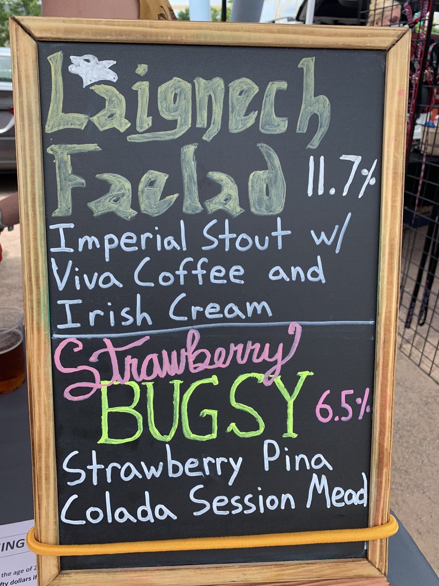 RealBMaxwell's tweet photo. Great meeting up with @OldLouBrewer earlier today at #kycraftbash and had a tasty #stouturday brew from @fabledbrewworks ๐๐บ๐ช #craftbeer #kybeer @LordOfGrudges @BayBeerReviews @ManvsAle @beerhunter74 @BigChiefSpyBoy @ephoustonbill @JohanBBT @badhopper @Just4BeerLovers @15jjc https://t.co/d3hotweuEa