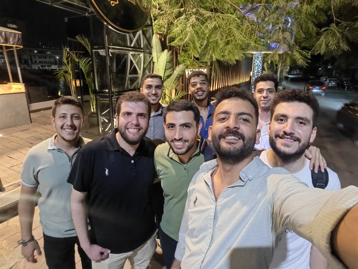 day dump ♥️♥️
احلى رجاله والله